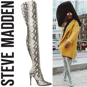 💣 Steve Madden Snake Pointed Thigh Boots